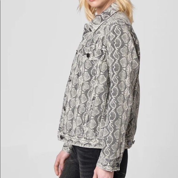 🐍 BLANKNYC Snake Along Python Print Denim Jacket Button Front Size Small - Picture 2 of 13
